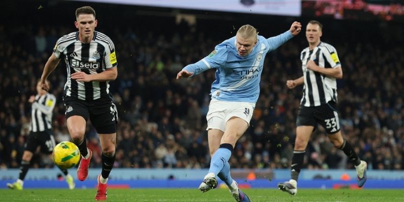 Chiến thắng đưa Man City đến trận thư hùng đỉnh cao với Arsenal